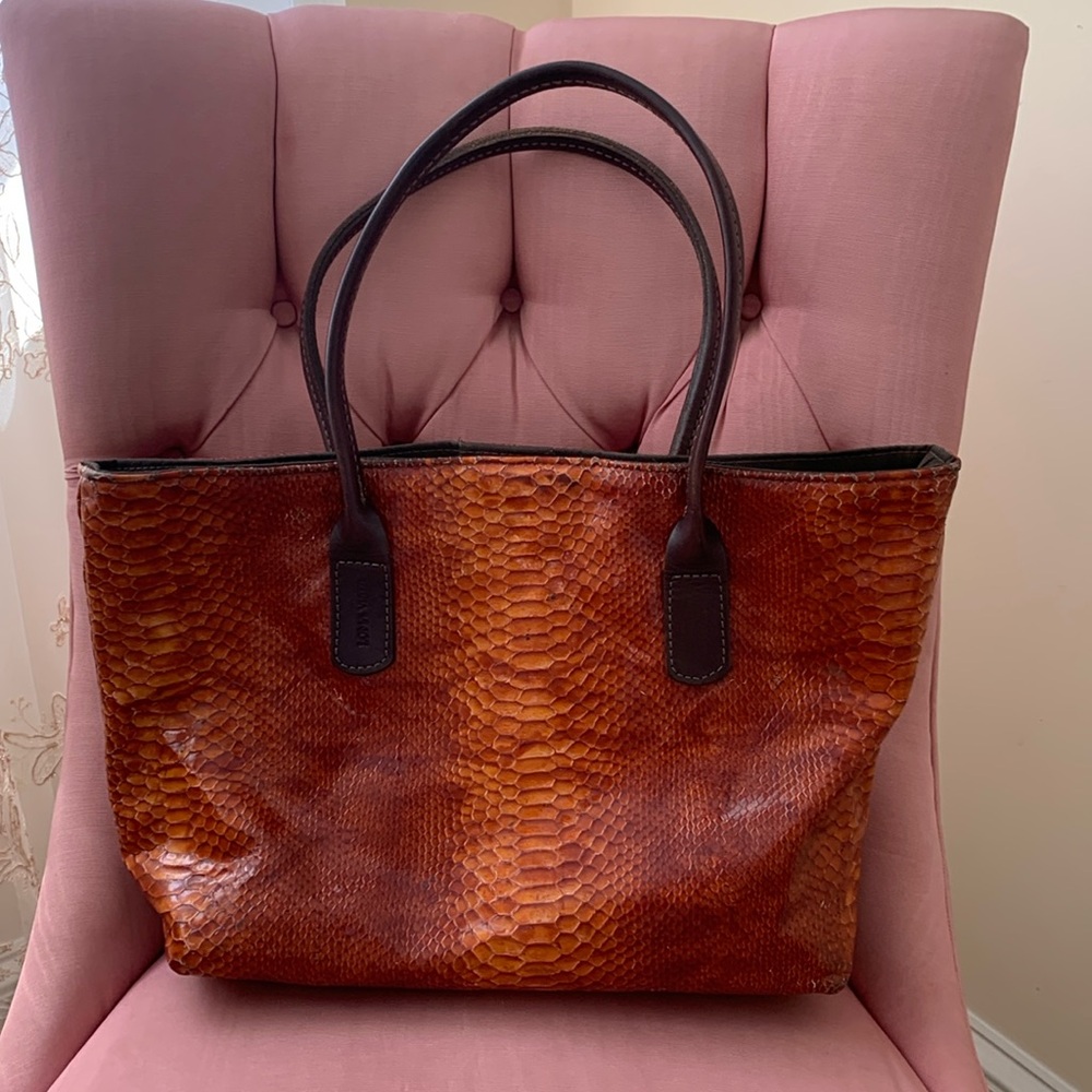 Loma Vista snakeskin bag. Gorgeous